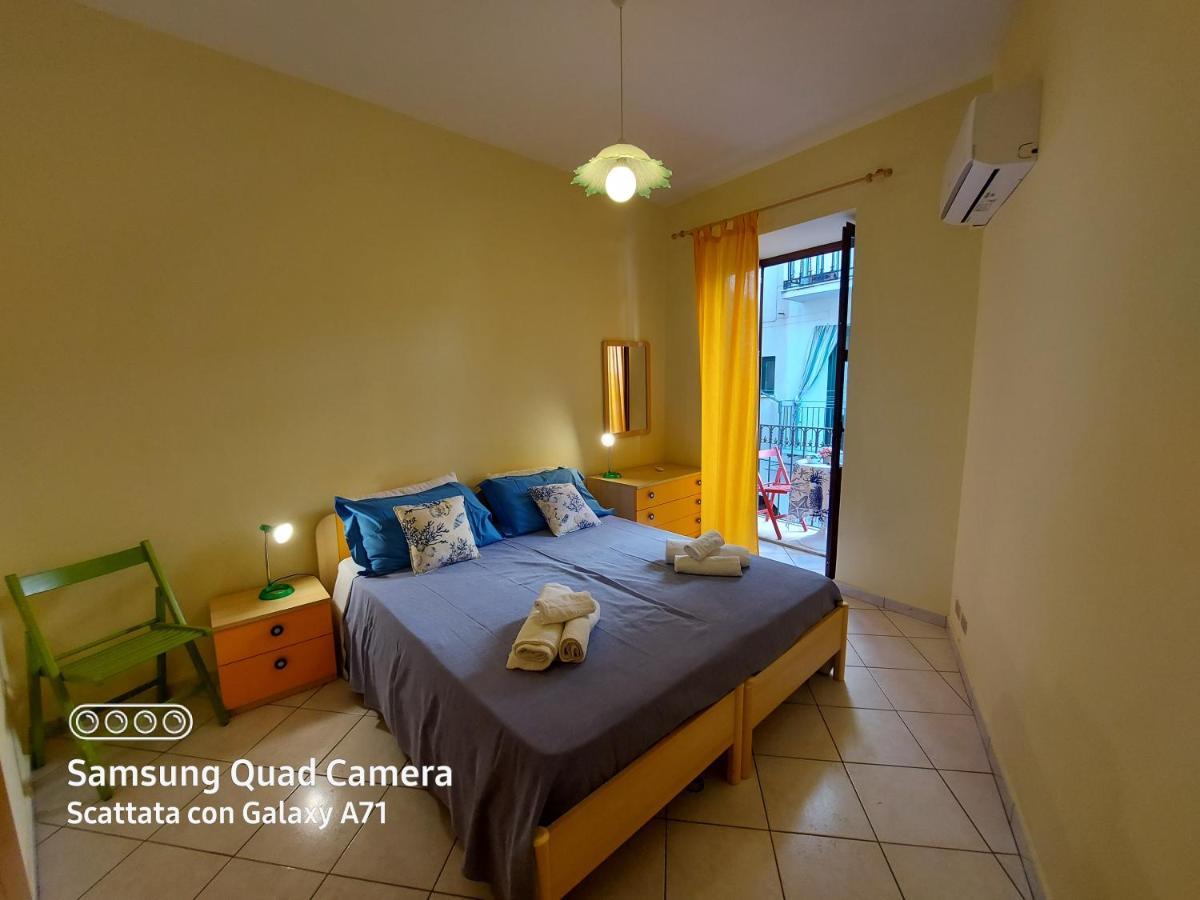 Casa Vittorio Apartment เชฟาลู ภายนอก รูปภาพ