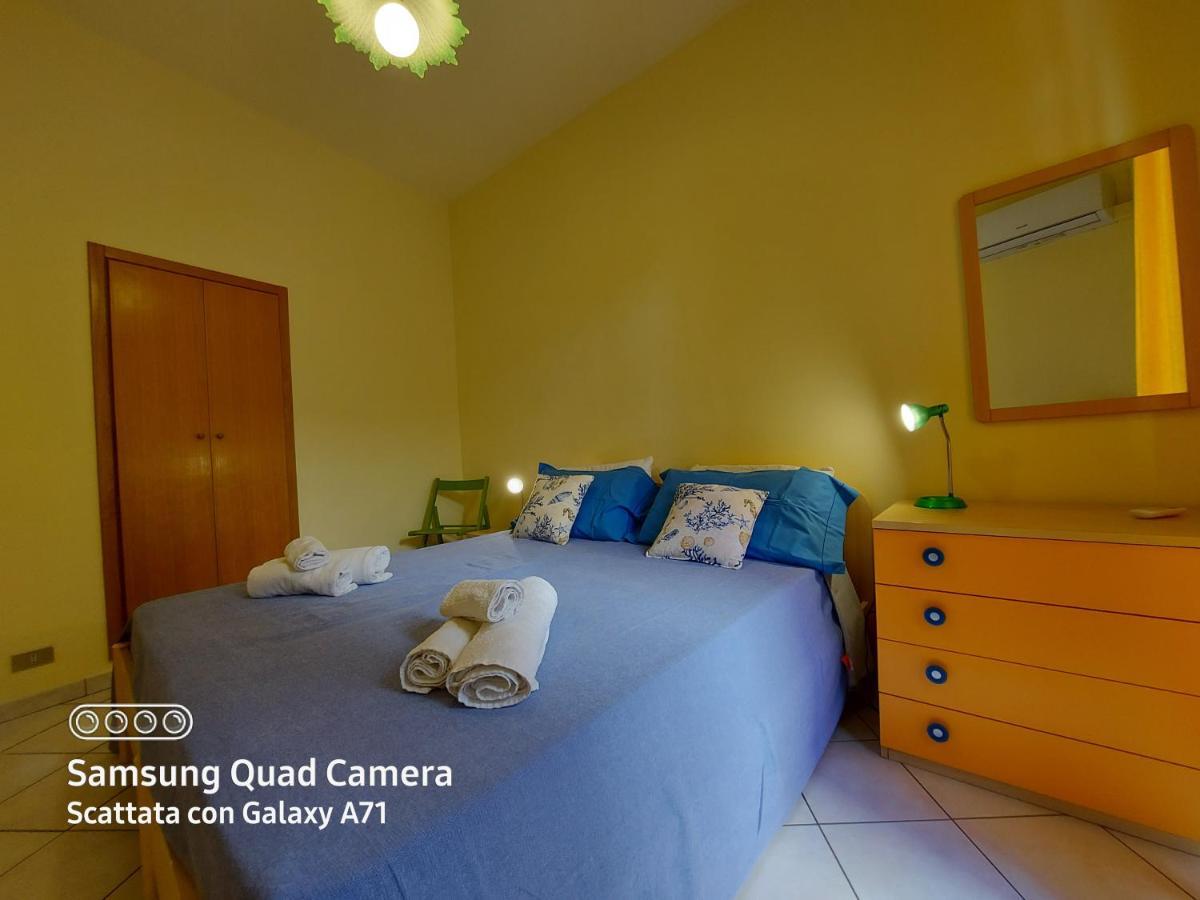 Casa Vittorio Apartment เชฟาลู ภายนอก รูปภาพ