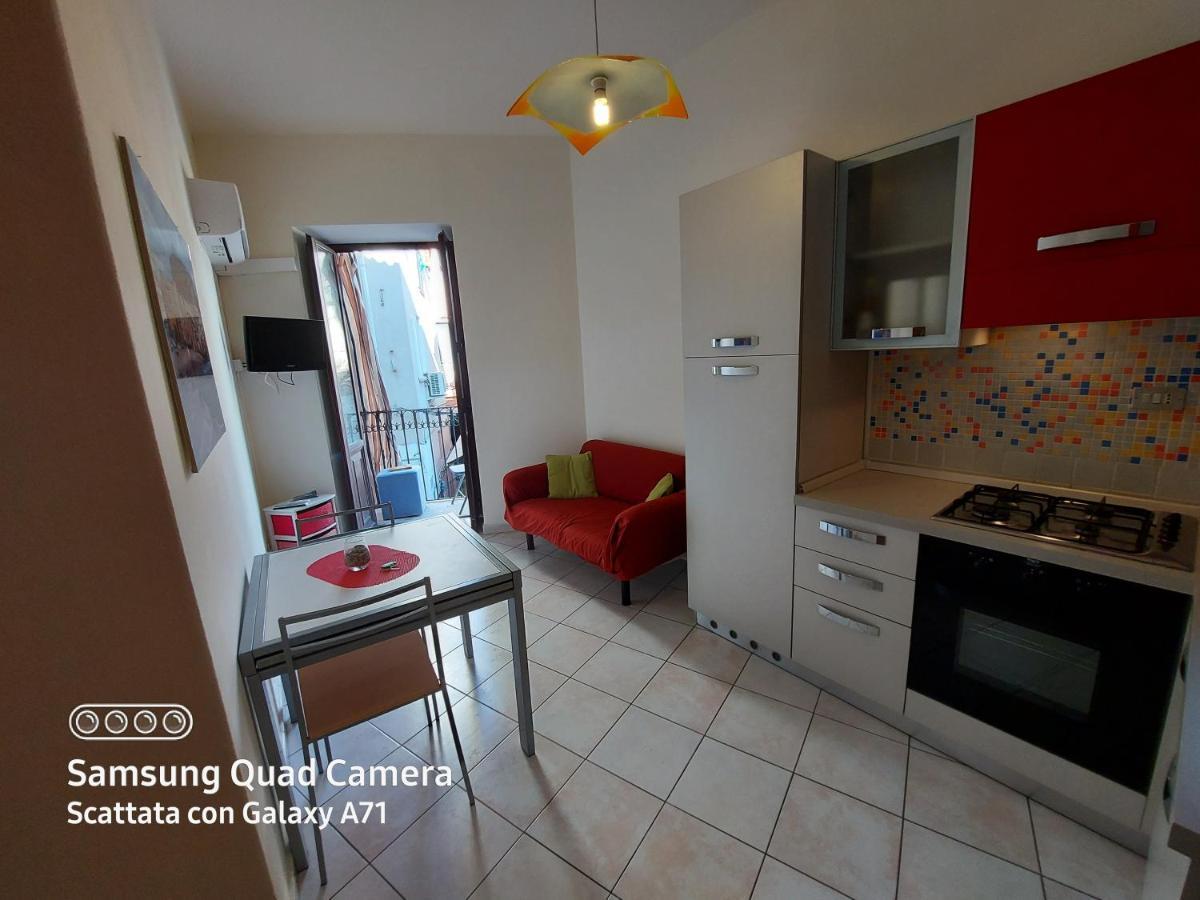 Casa Vittorio Apartment เชฟาลู ภายนอก รูปภาพ